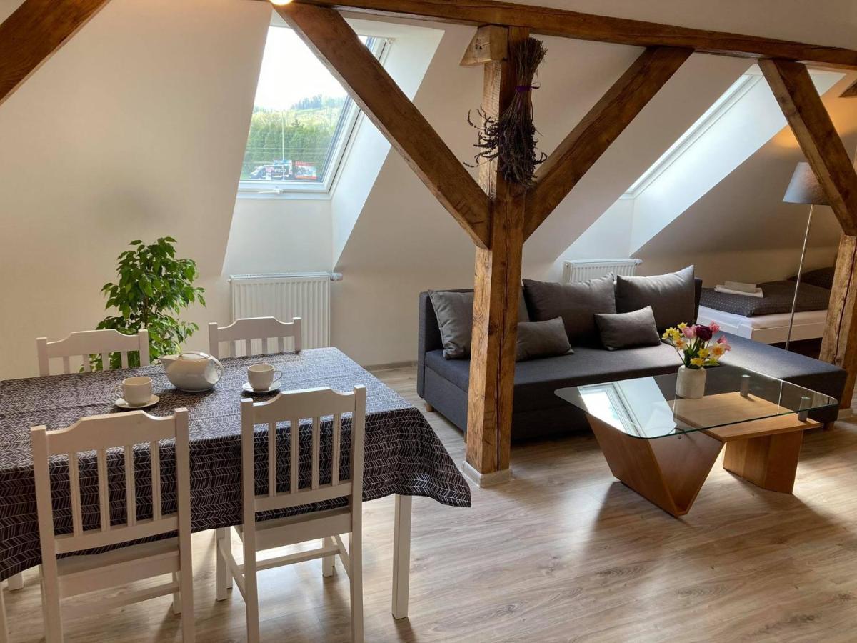Apartmany Pod Radhostem Rožnov pod Radhoštěm Zewnętrze zdjęcie